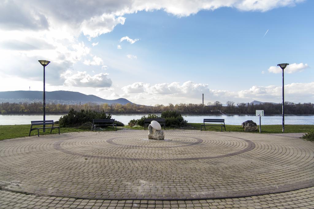 Marina Riverside - Korona * Budapesta