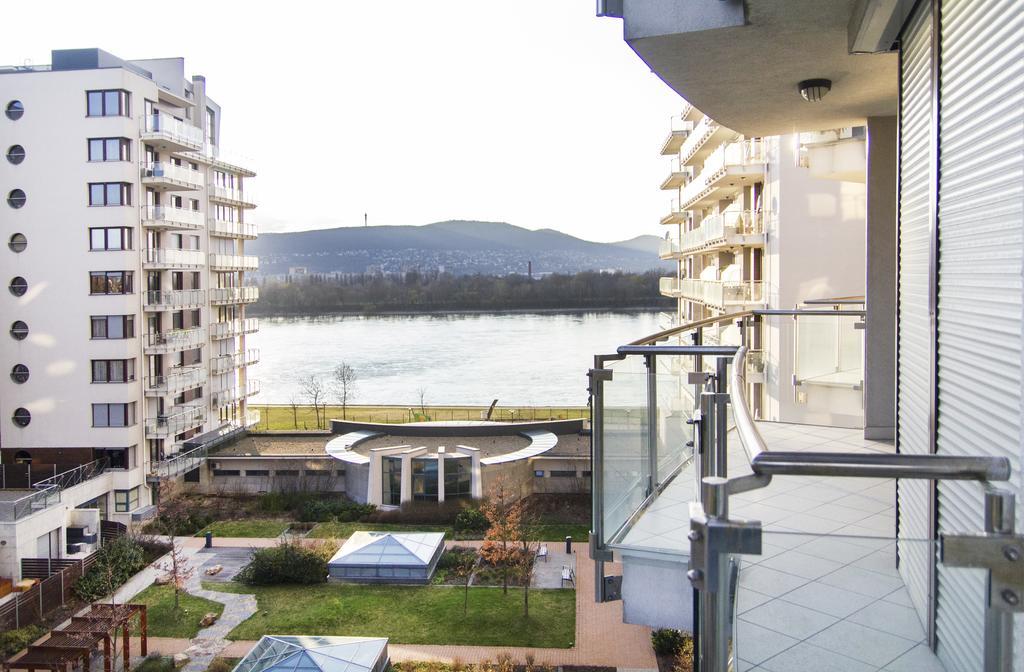 Marina Riverside - Korona Apartament Budapesta